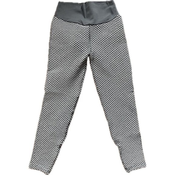 SHEIN Pack of 2 Athletic Bottoms Black Bike Shorts Gray White Textured Leggings - Picture 2 of 10